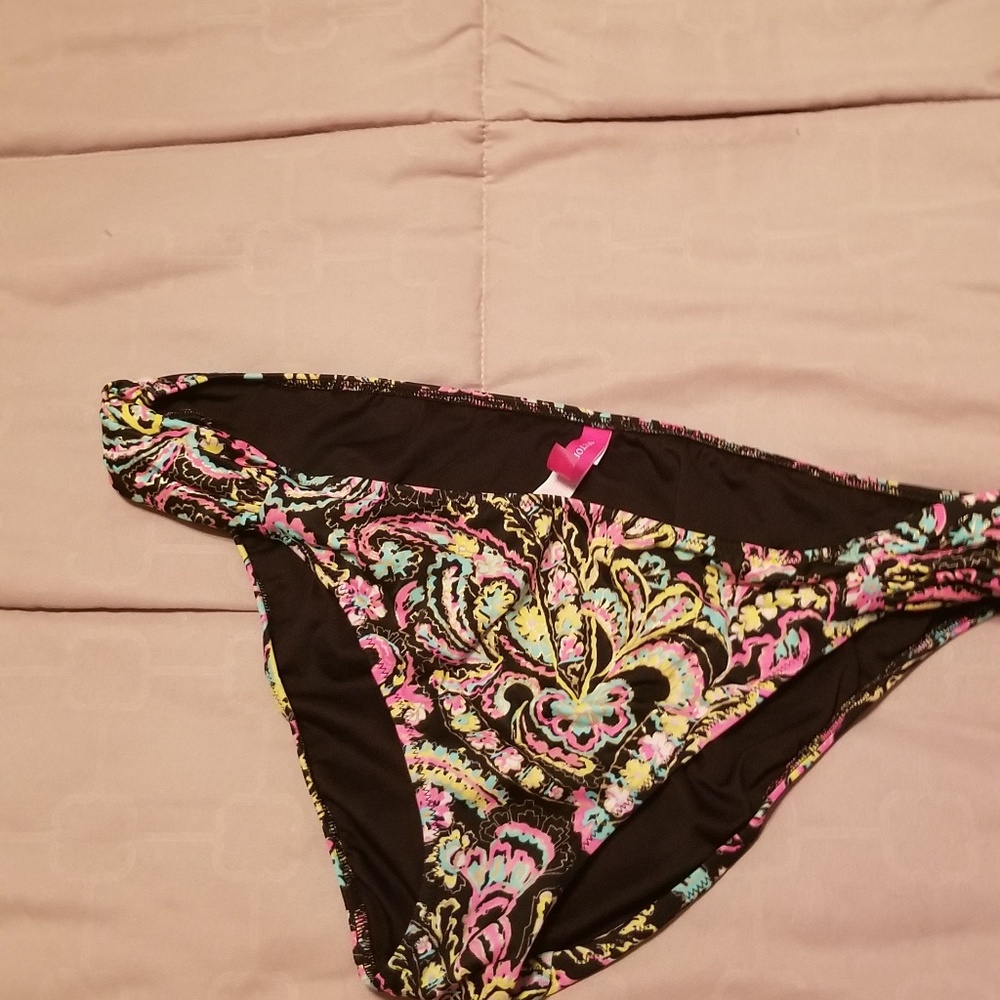 3 for $10 Victoria's Secret swim bottoms
